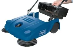 SCHEPPACH - S700 - Balayeuse Mécanique - Largeur 700 Mm - Bac 16 Litres -Outils Scheppach S700 Balayeuse mecanique semi industrielle Scheppach 1