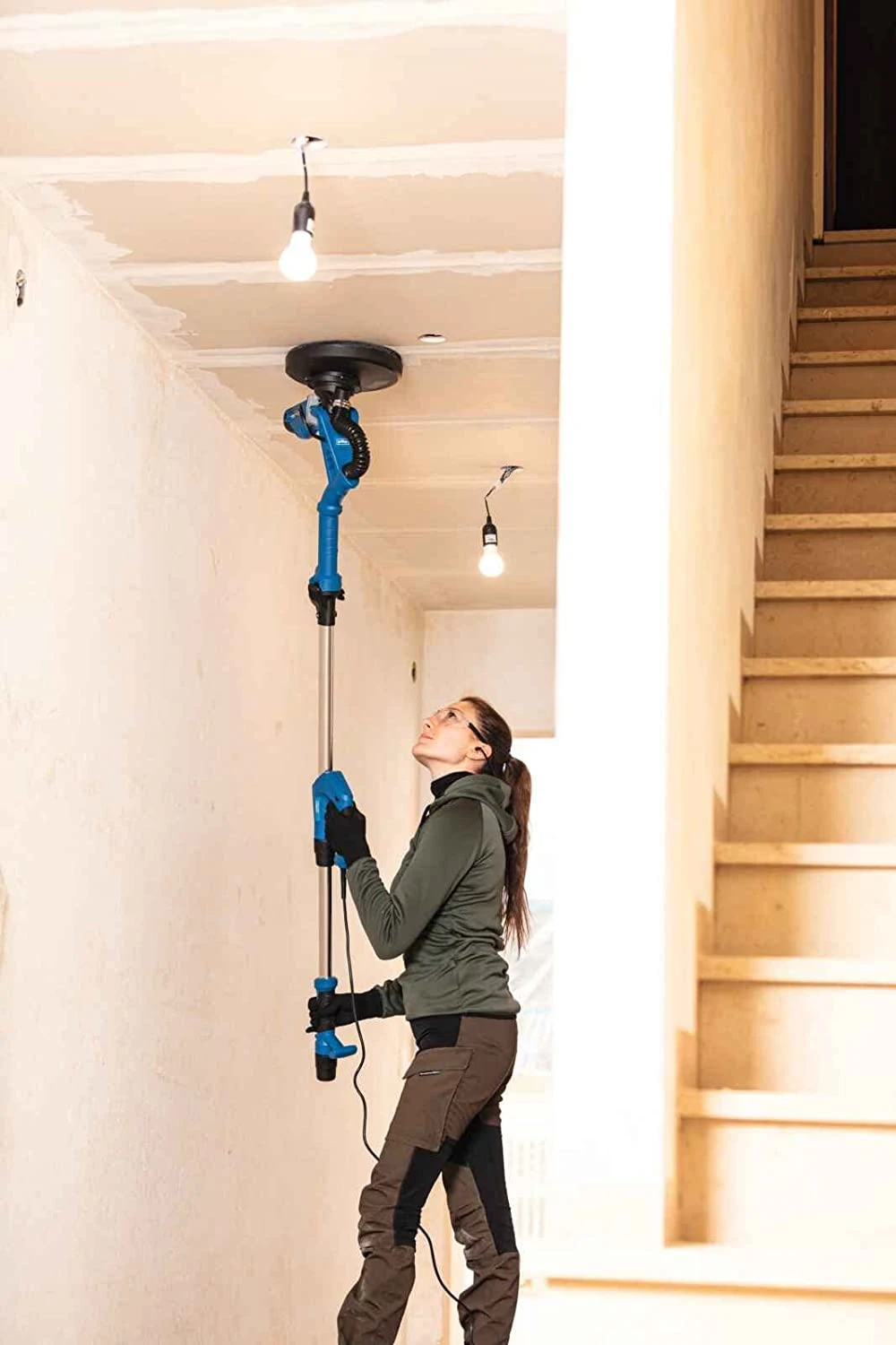 Scheppach - DS930 Ponceuse De Cloisons Sèches Télescopique 710 W - Avec 24 Disques Et Triangles Abrasifs 12 Scheppach - DS930 Ponceuse De Cloisons Sèches Télescopique 710 W - Avec 24 Disques Et Triangles Abrasifs - Image 10